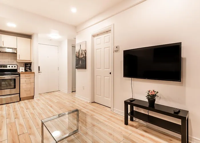 Cozy 1 Bedroom Apartment - 107